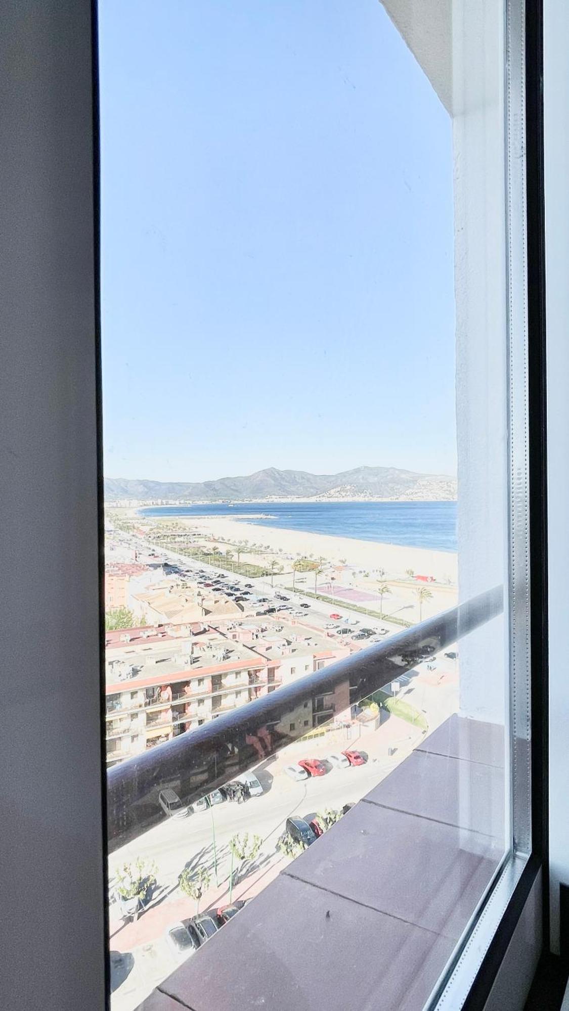 Estilos I Renovat A Primera Linia, Amb Vistes Privilegiades! Apartament